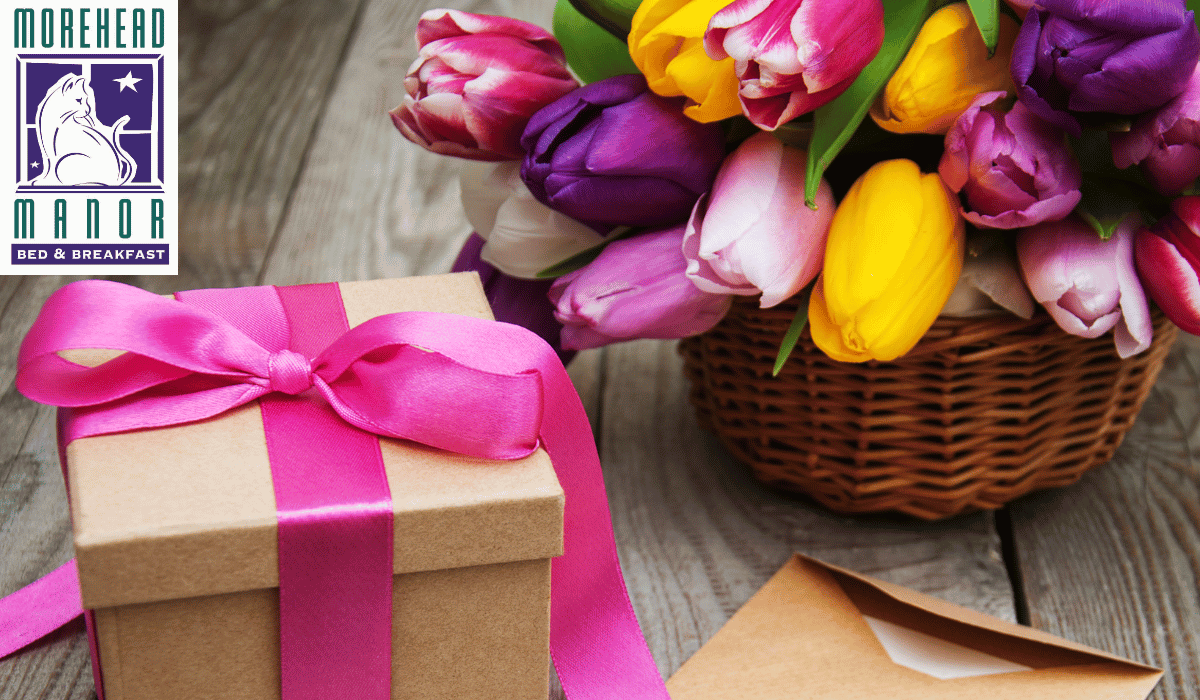 Voted Best Gift Stores of Durham, North Carolina gift box and flower basket